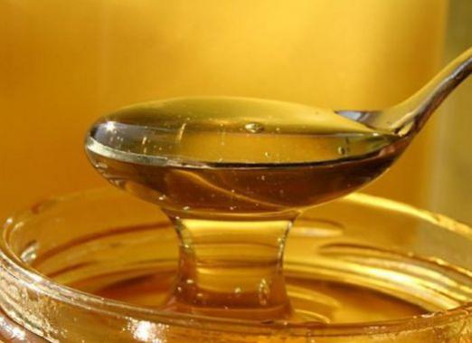 Колко калории са в лъжицата мед?
